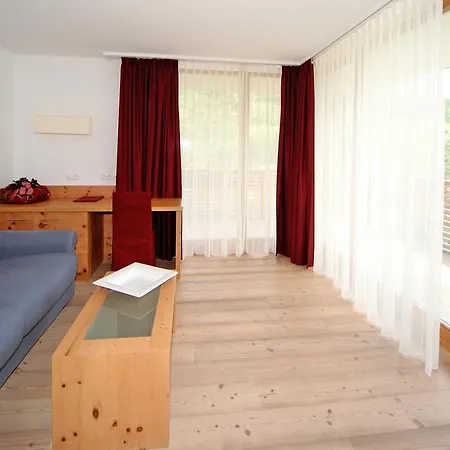 Alpine Ciasa Lara 4*