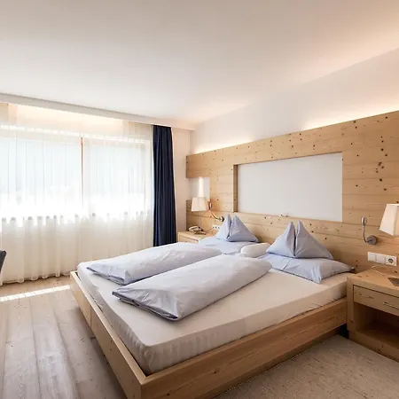 Alpine Ciasa Lara 4*
