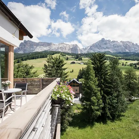 Hotel Alpine Ciasa Lara